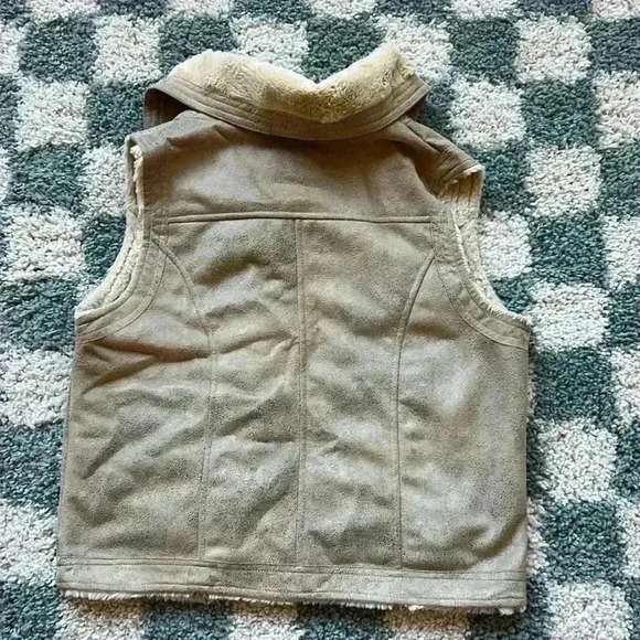 Faux Seude / Shearling Vest - Size Small - Picture 4 of 5